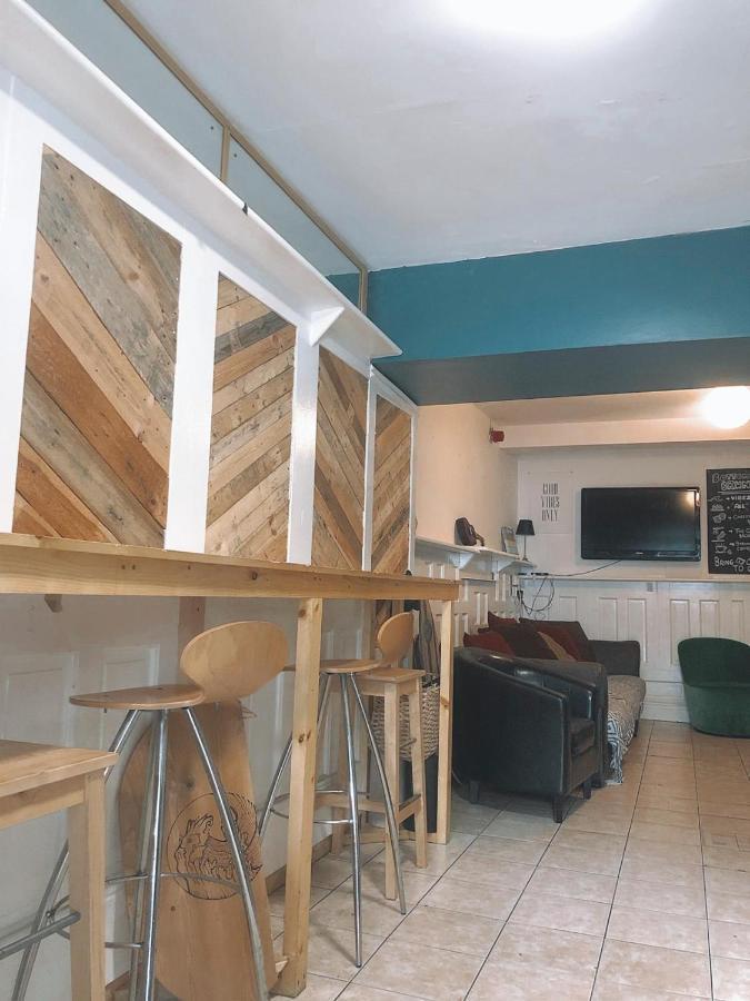 Lahinch -Beach -Surf- Hostel Экстерьер фото